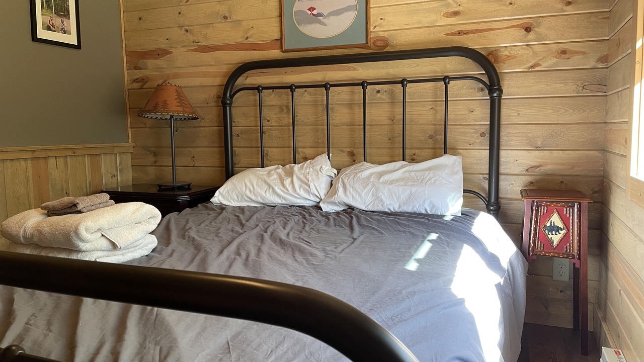 Photo of Bedroom in Pequot Lakes