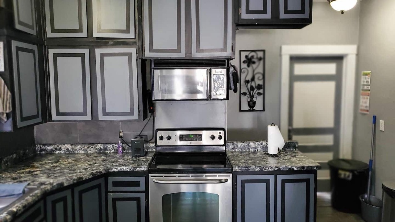 Photo of Kitchen in Pipestone Historic District
