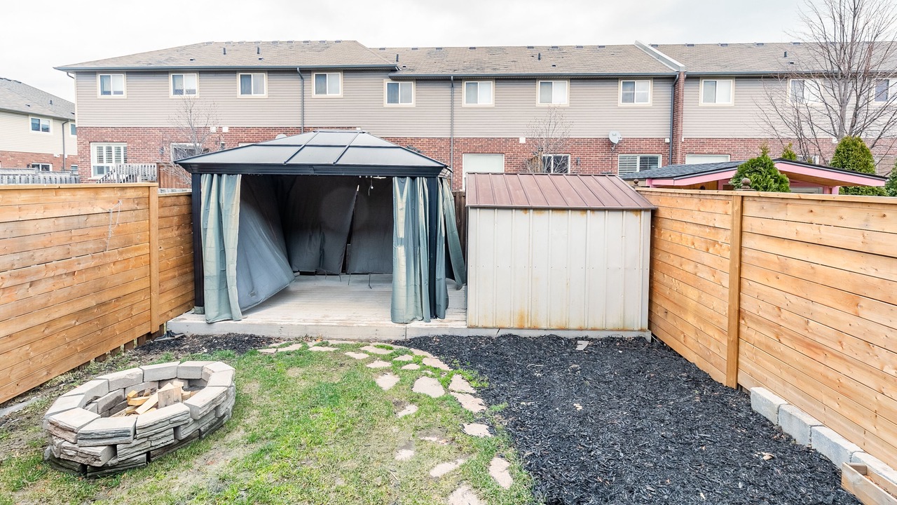 Photo of Patio Balcony in Stoney Creek