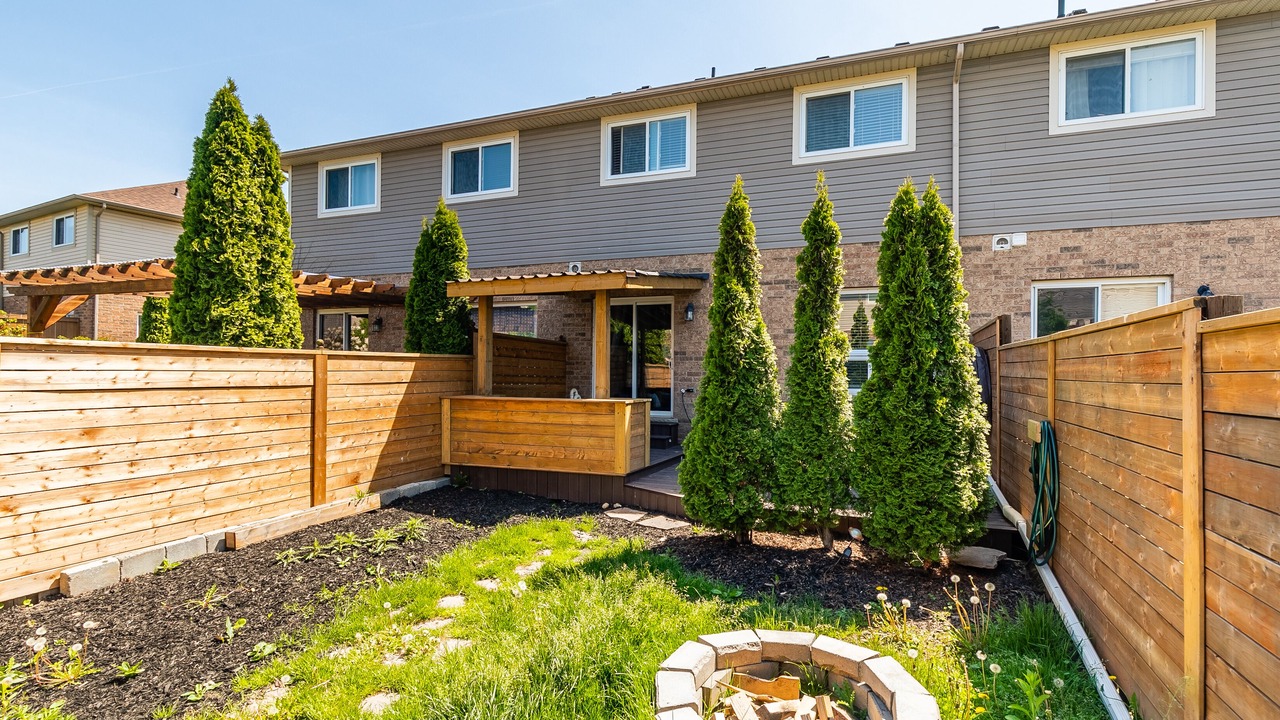 Photo of Patio Balcony in Stoney Creek