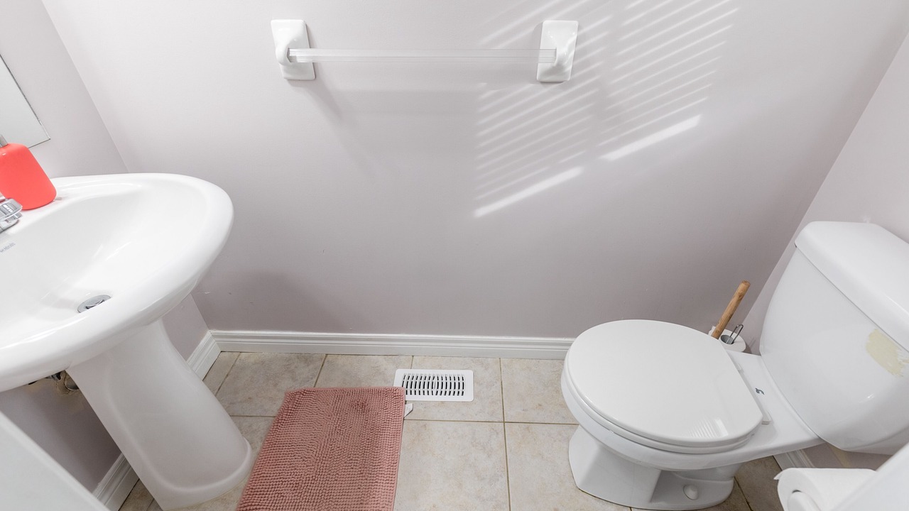 Photo of Bathroom in Stoney Creek