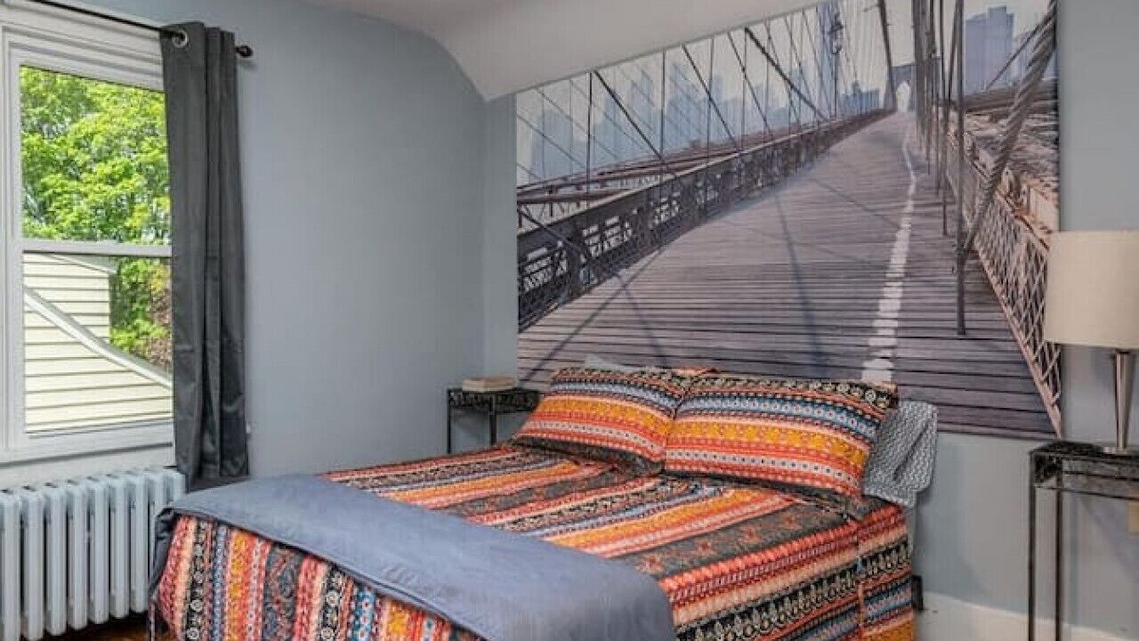 Photo of Bedroom in Glencoe