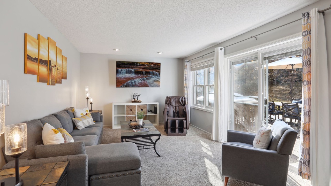Photo of Bedroom in Maple Grove