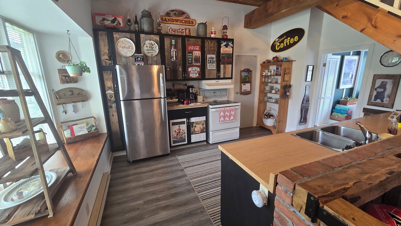 Photo of Kitchen in Rideau Lakes