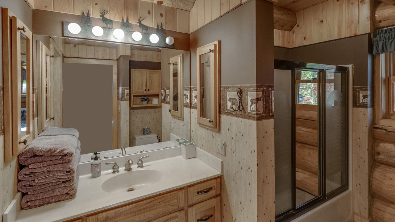 Photo of Bathroom in Brainerd