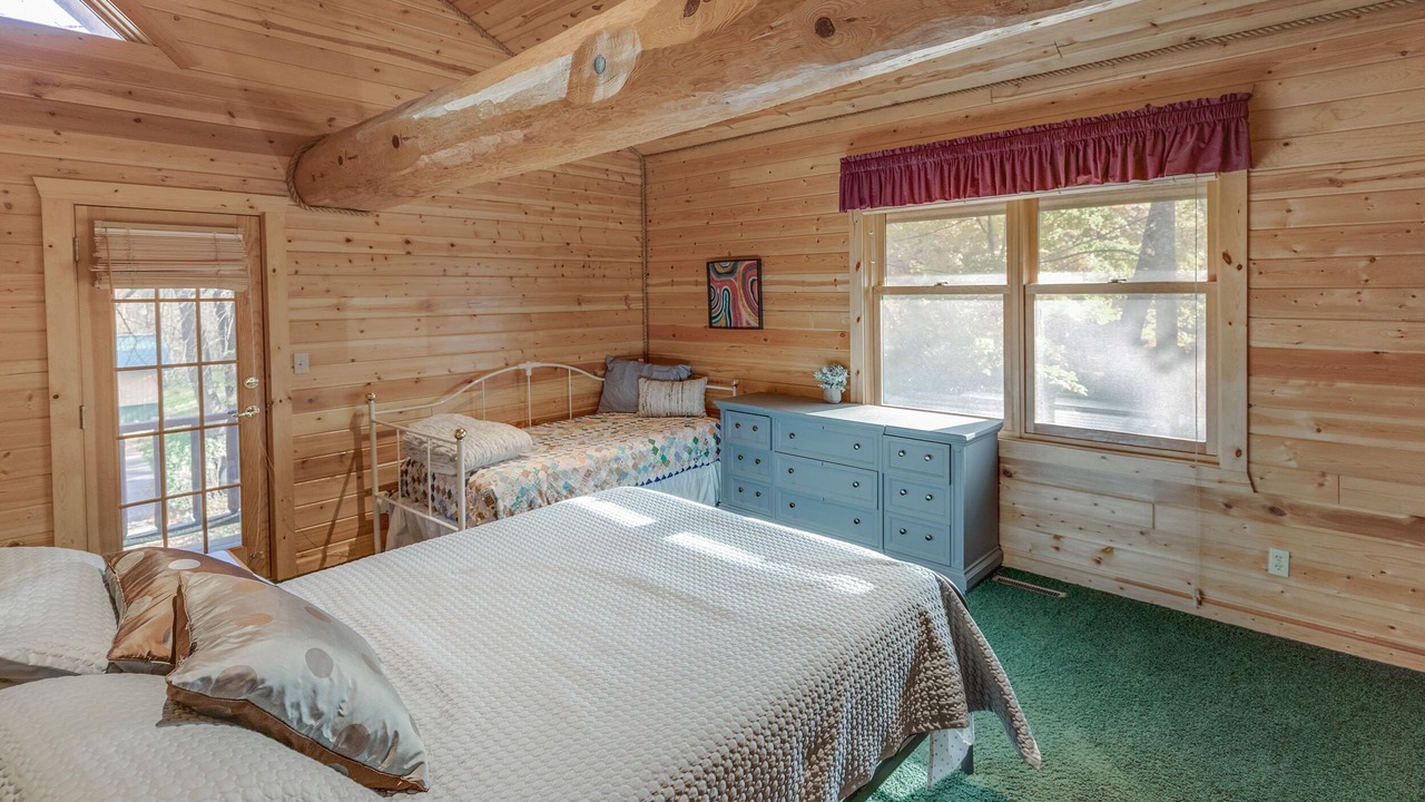 Photo of Bedroom in Brainerd
