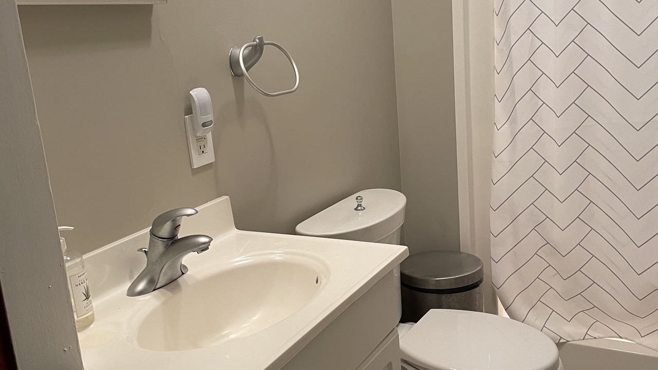 Photo of Bathroom in Elizabethtown-Kitley