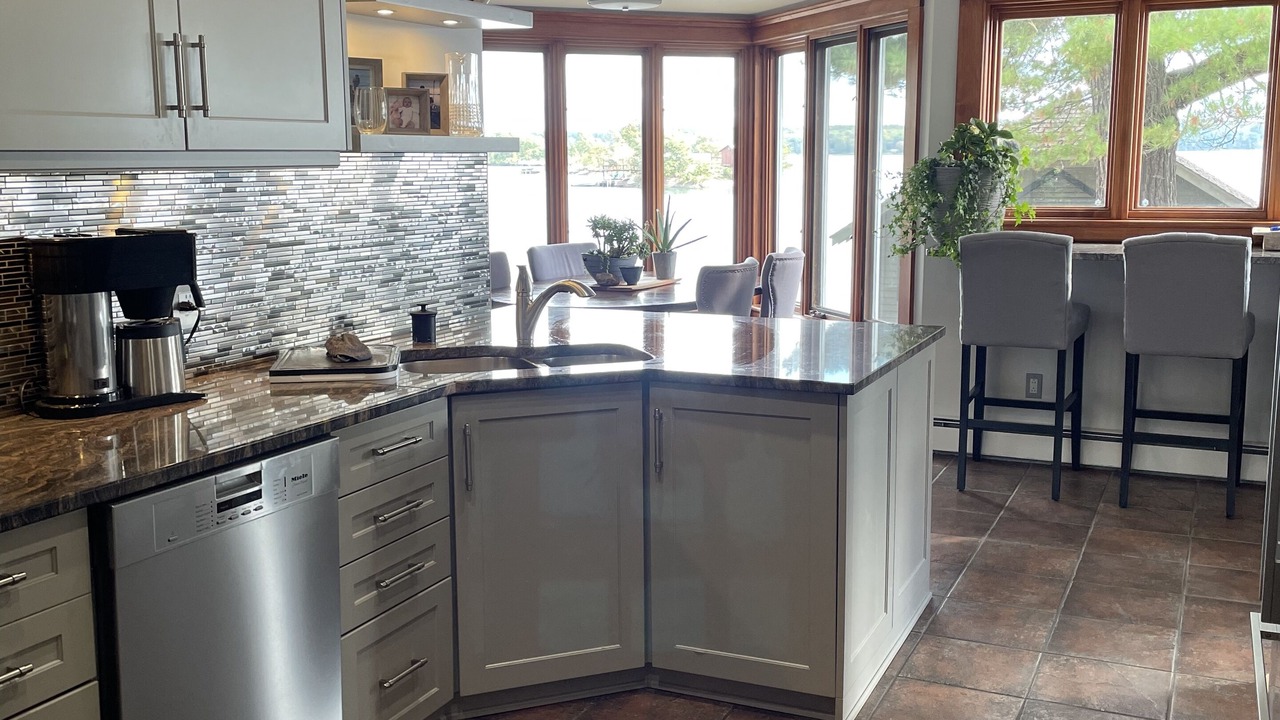 Photo of Kitchen in Elizabethtown-Kitley