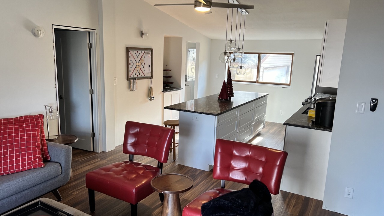 Photo of Livingroom in Little Falls