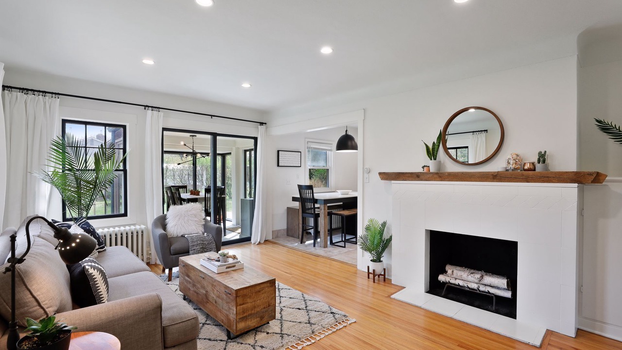 Photo of Livingroom in Minnetonka