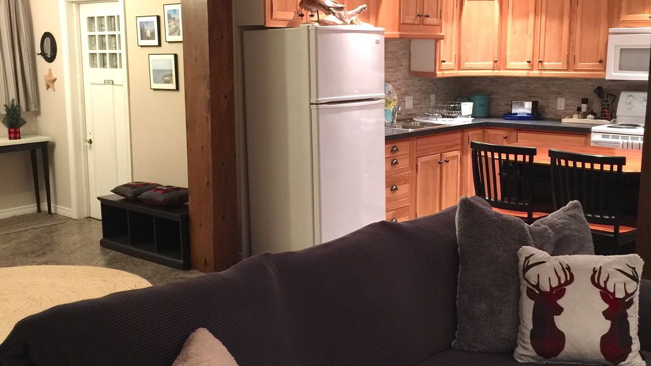 Photo of Livingroom in Manitoulin District
