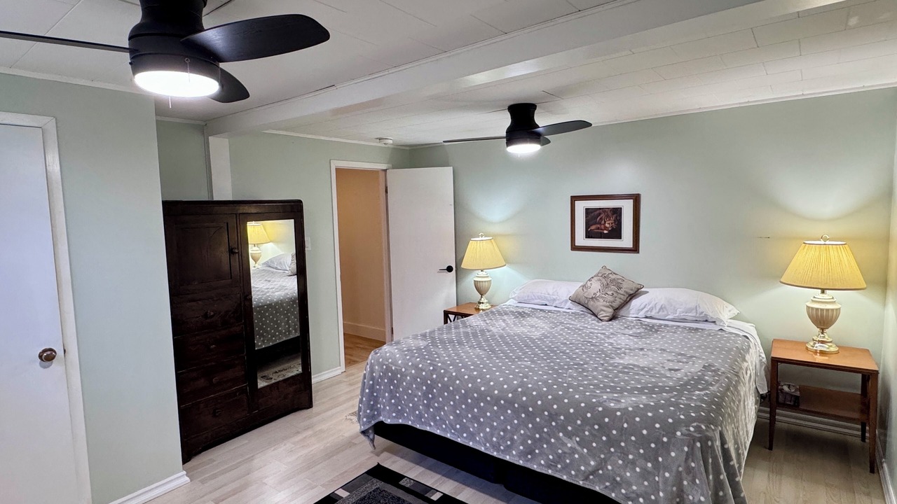 Photo of Bedroom in Tiny