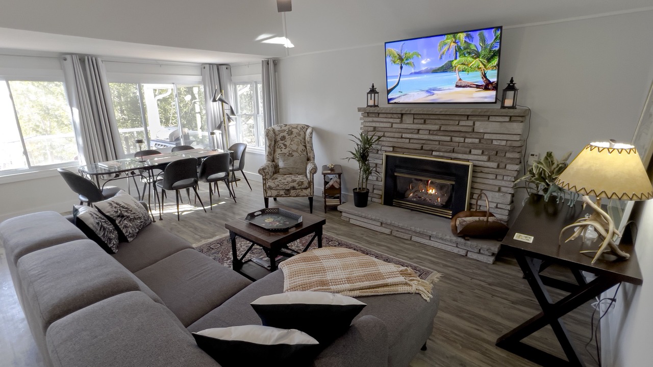 Photo of Livingroom in Tiny