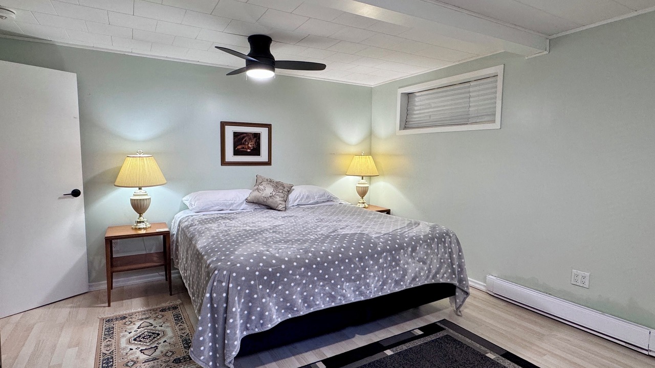 Photo of Bedroom in Tiny