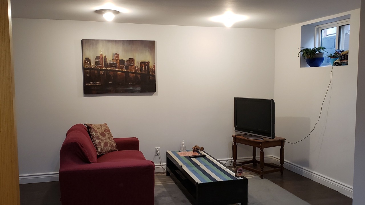Photo of Livingroom in Mississauga Valleys