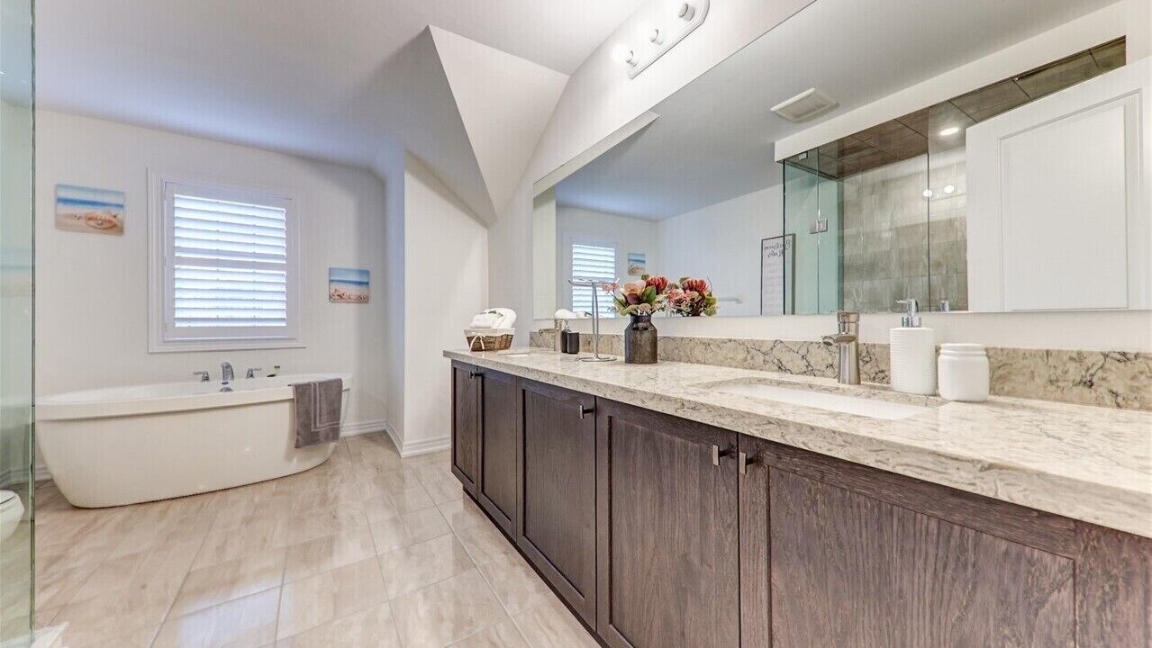 Photo of Bathroom in Carrying Place