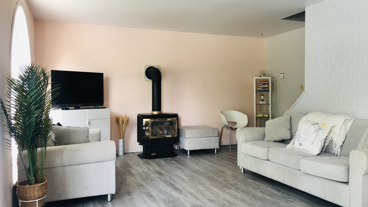 Photo of Livingroom in Lambton Shores