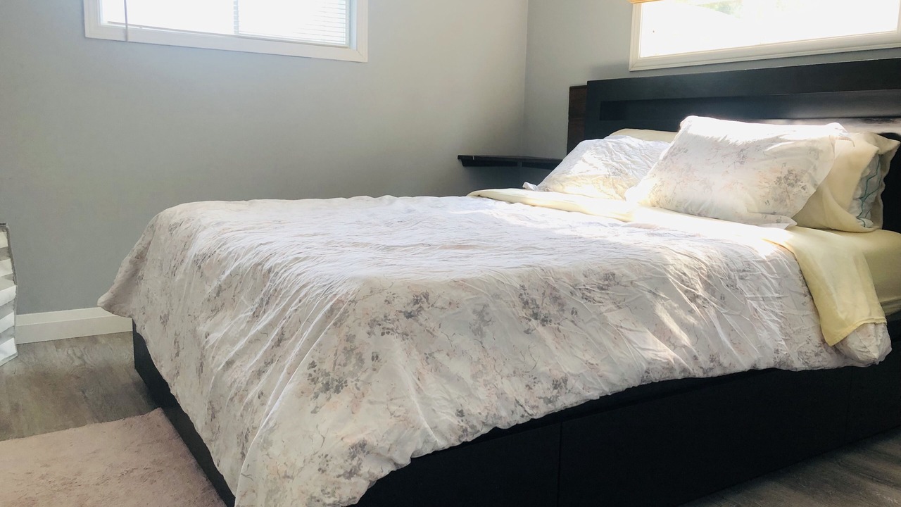 Photo of Bedroom in Lambton Shores