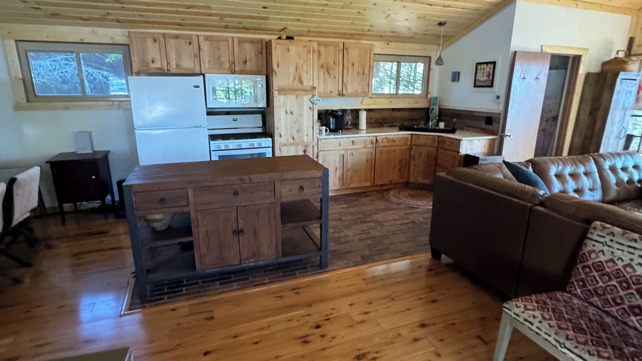 Photo of Livingroom in Two Harbors