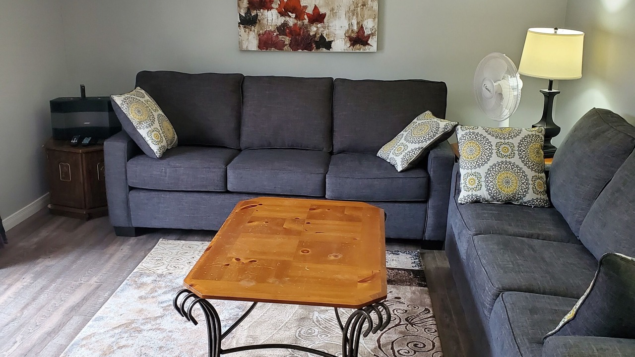 Photo of Livingroom in Manitoulin District