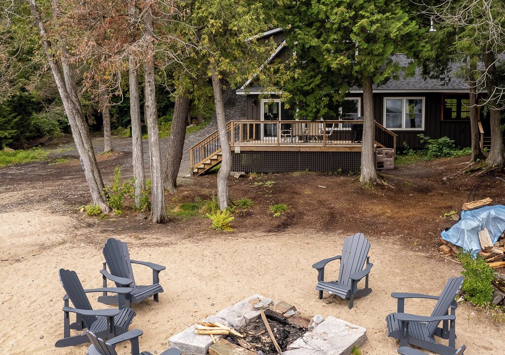 Photo of Patio Balcony in Utterson