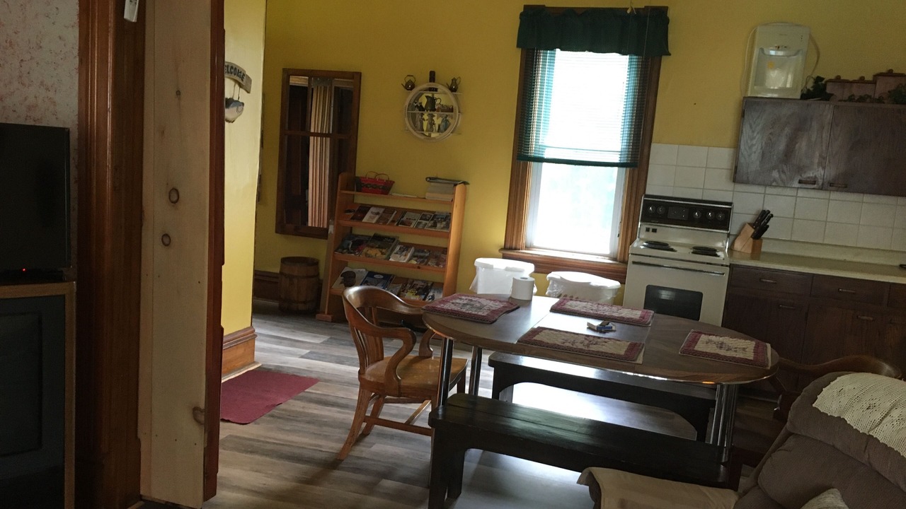 Photo of Livingroom in Rideau Lakes