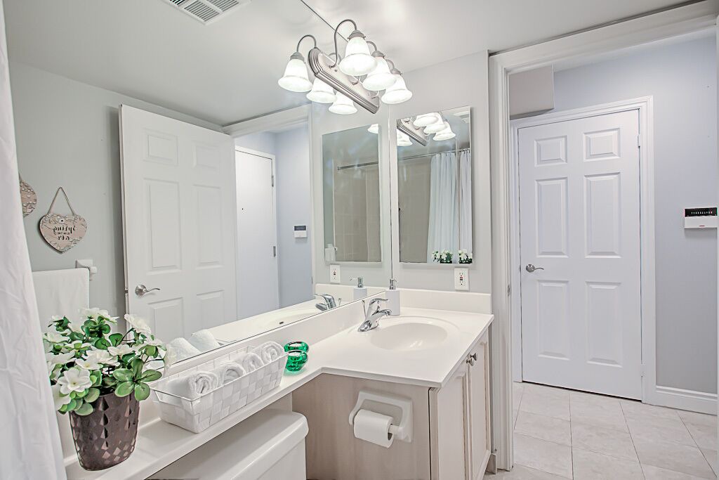 Photo of Bathroom in Willowdale