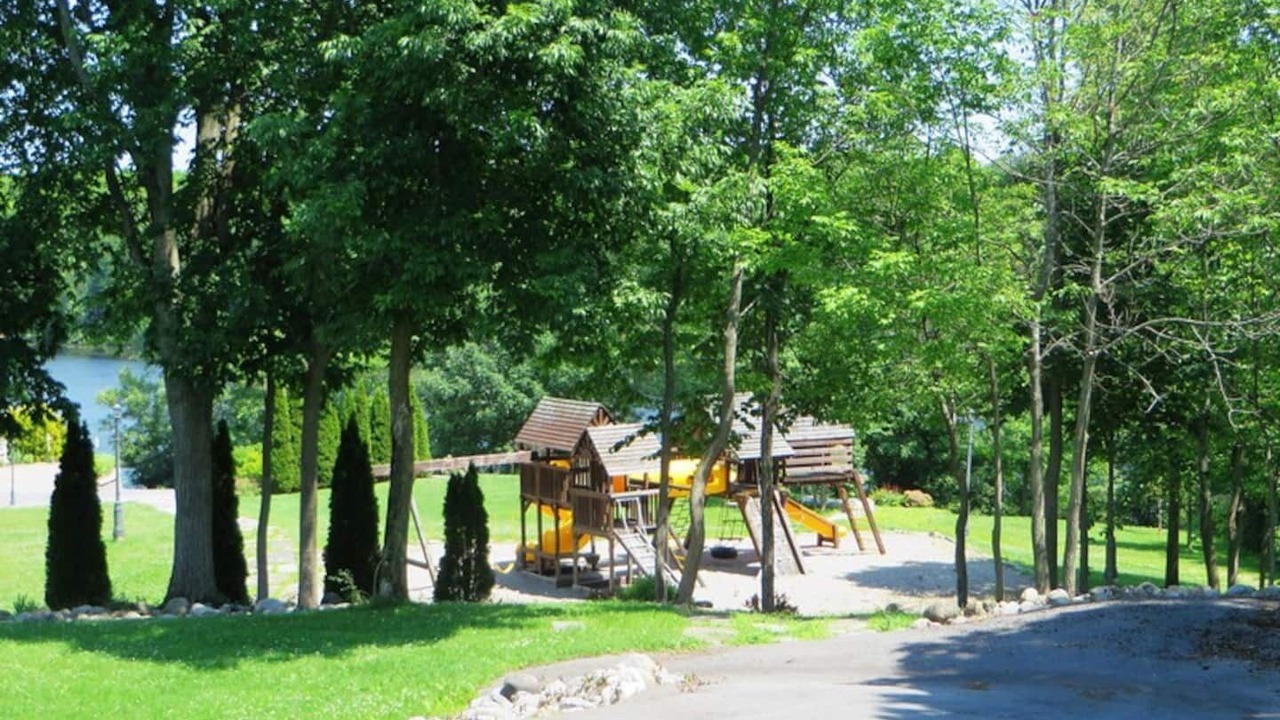 Photo of Others in Stone Mills