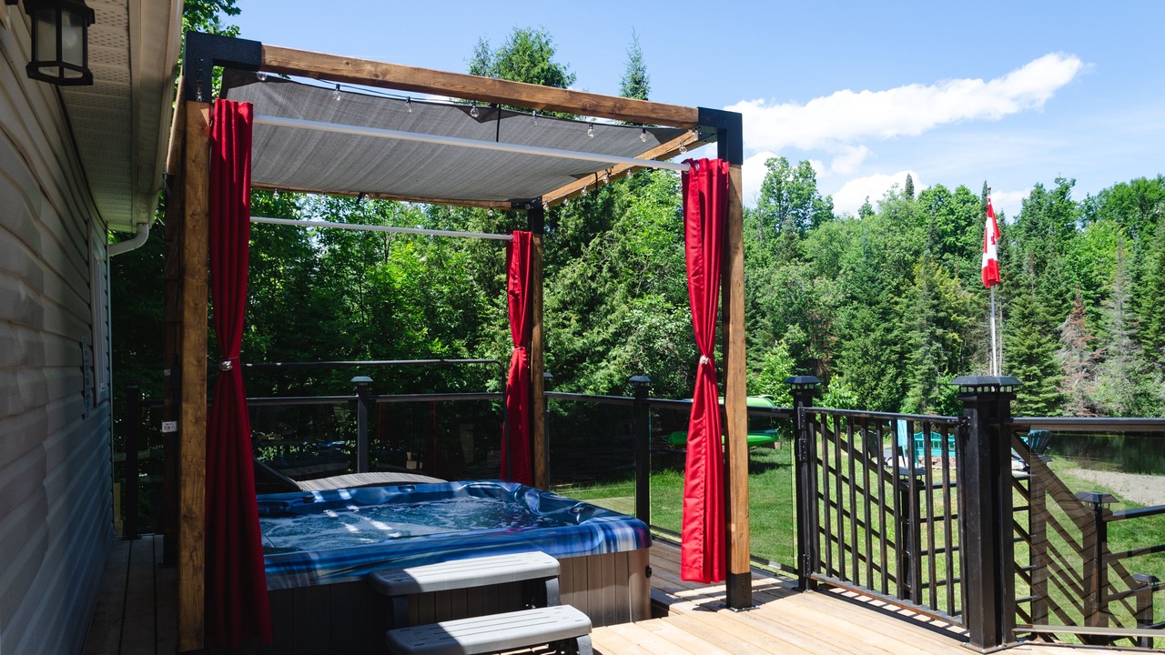 Photo of Patio Balcony in Baddow