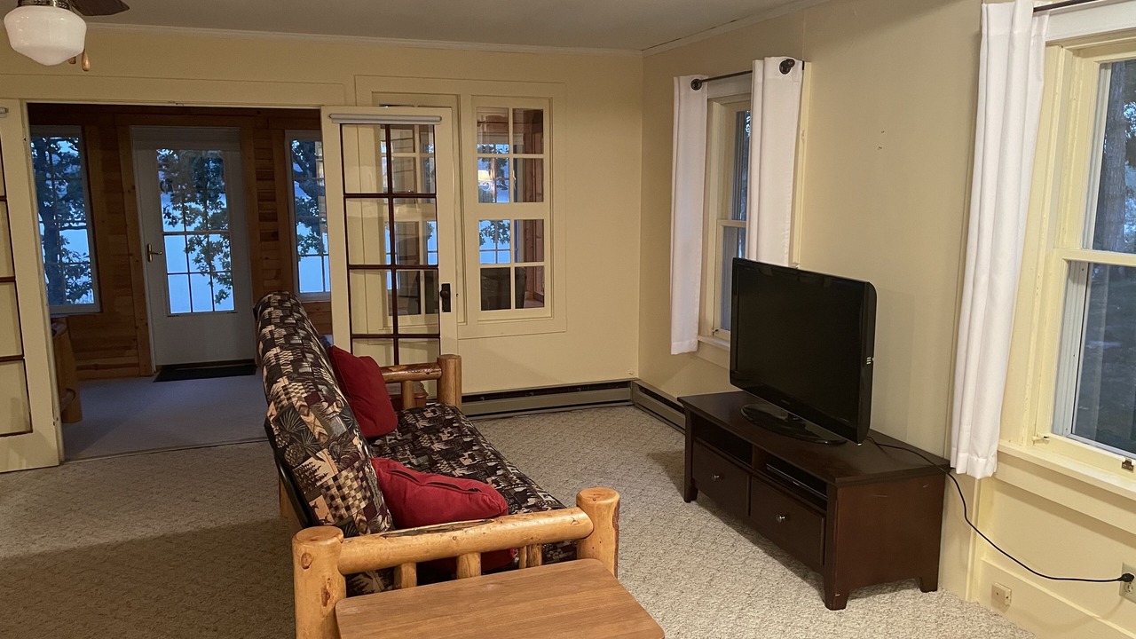 Photo of Livingroom in Big Lake
