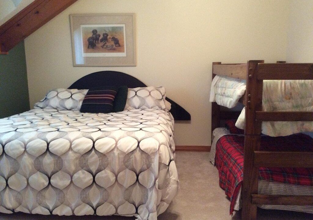 Photo of Bedroom in Elysian