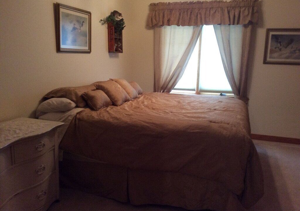 Photo of Bedroom in Elysian