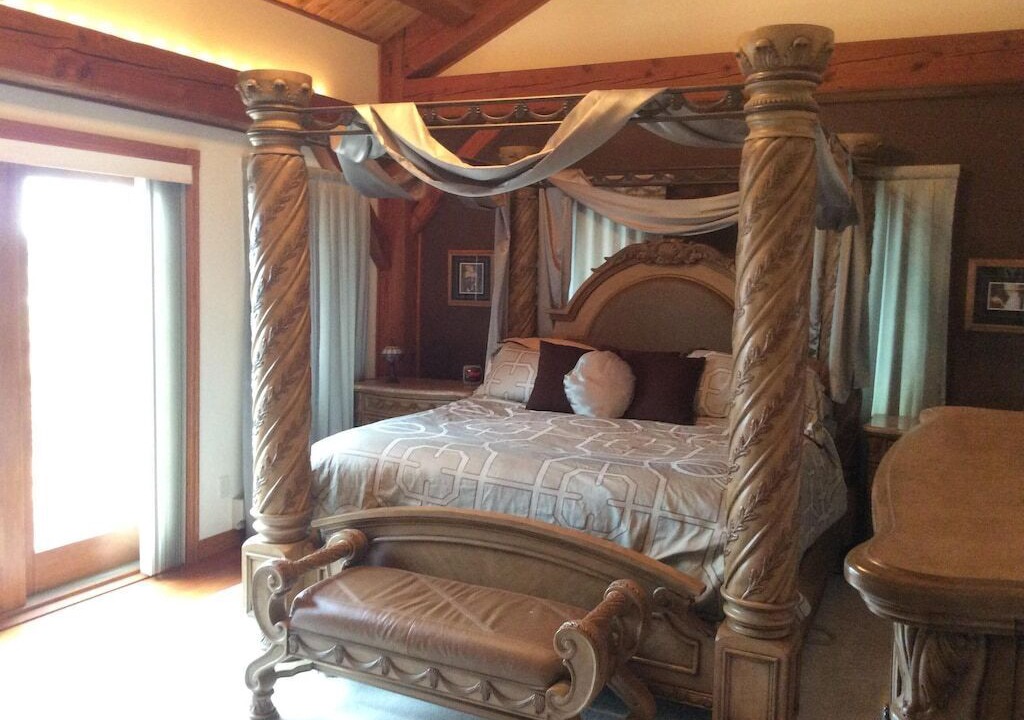 Photo of Bedroom in Elysian