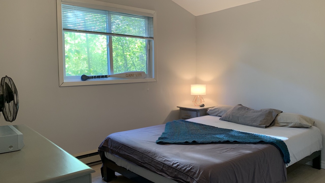 Photo of Bedroom in Victoria Harbour