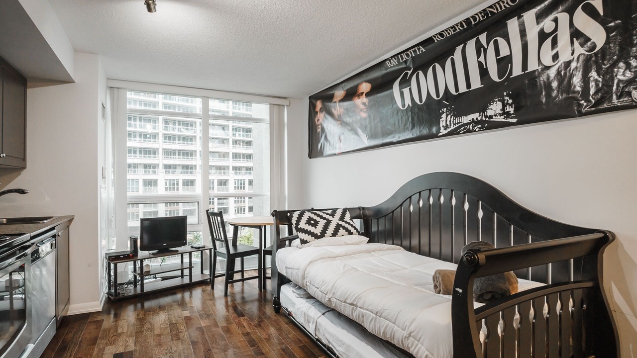 Photo of Bedroom in Bathurst Quay