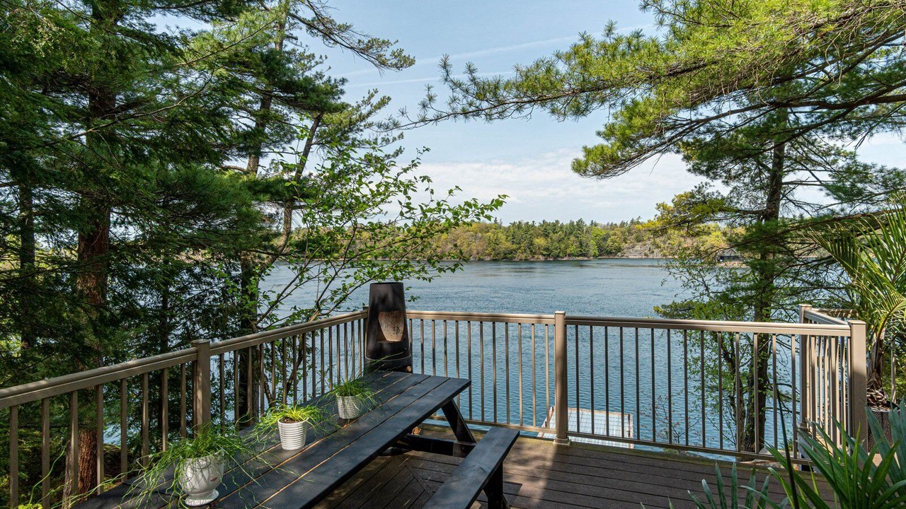 Photo of Outdoor in Ivy Lea
