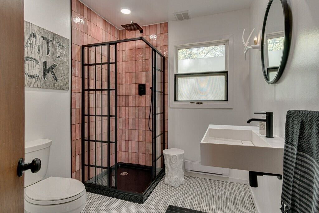 Photo of Bathroom in Ivy Lea