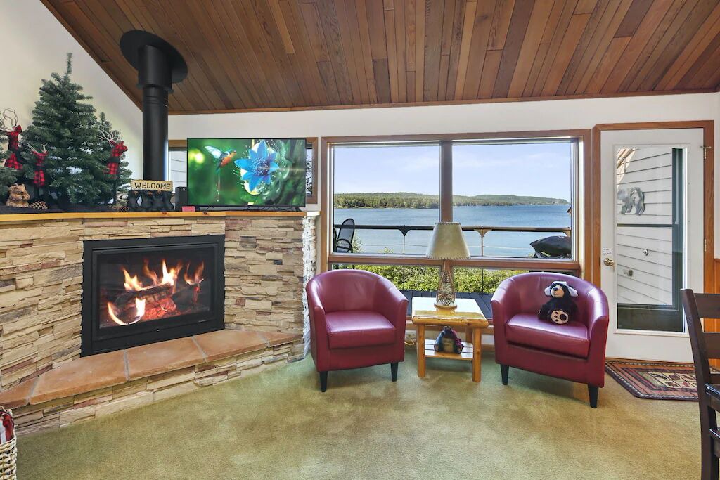 Photo of Bedroom in Two Harbors