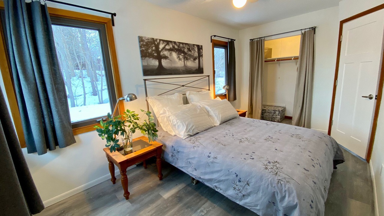 Photo of Bedroom in Arden Hills