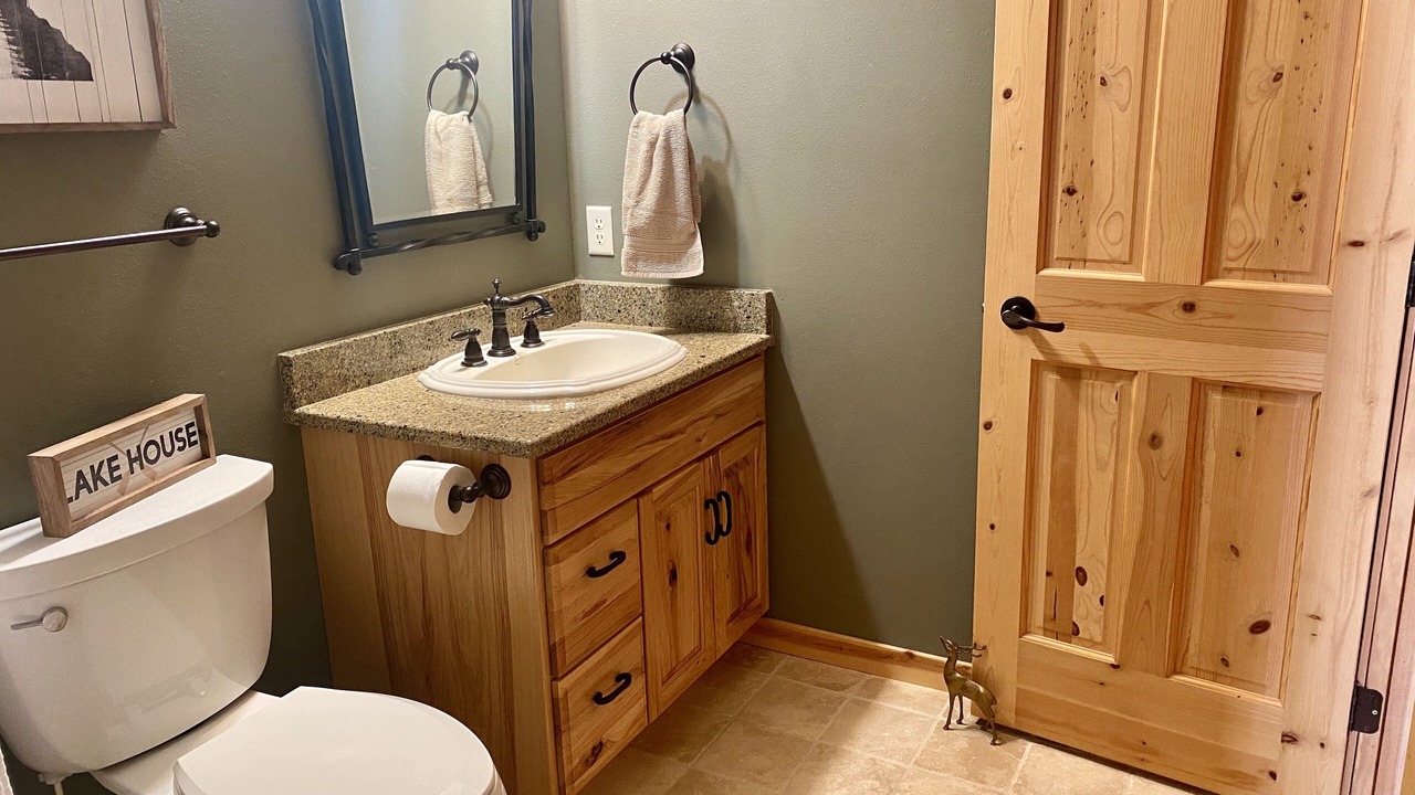 Photo of Bathroom in Alexandria