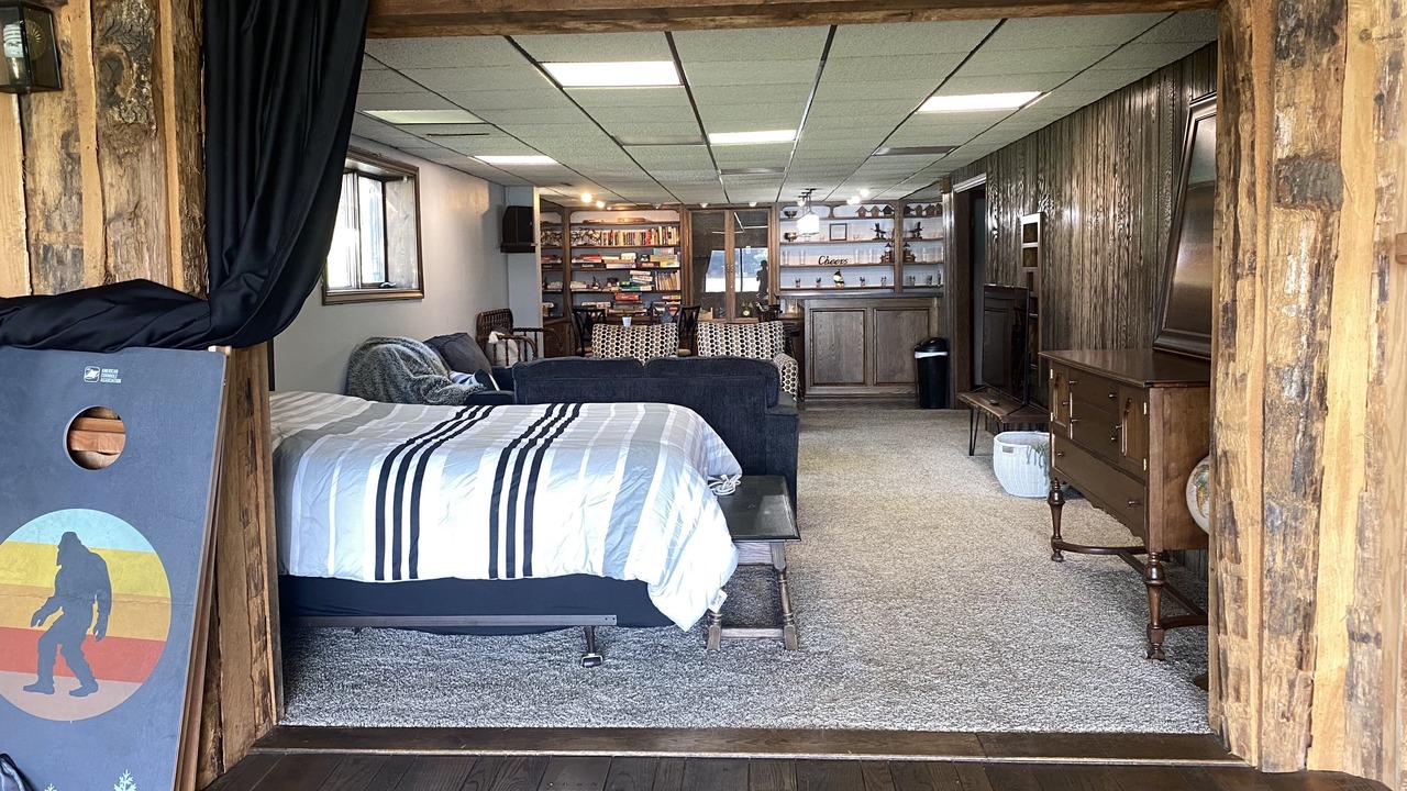 Photo of Bedroom in Monticello