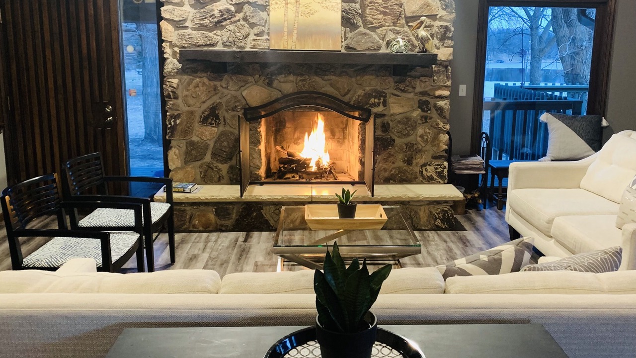 Photo of Livingroom in Monticello