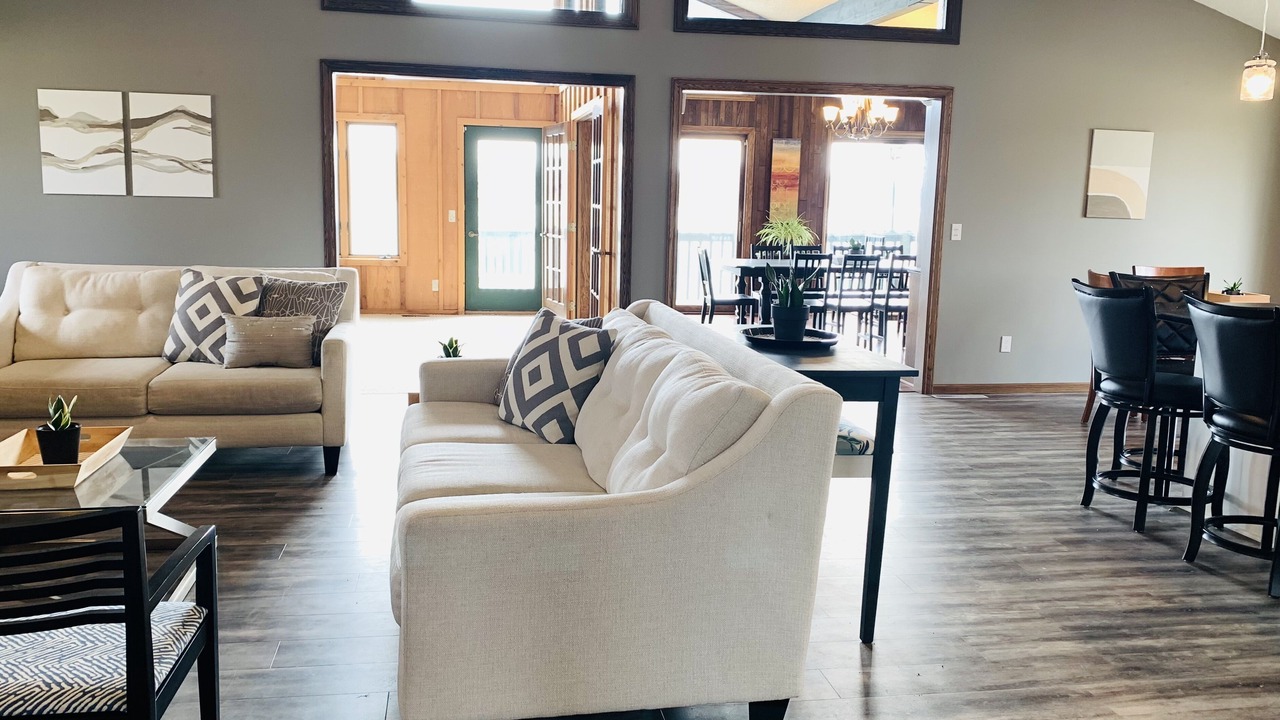 Photo of Livingroom in Monticello