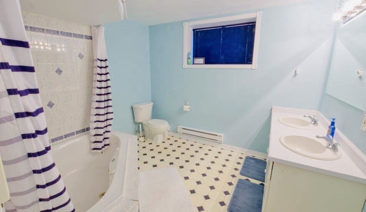 Photo of Bathroom in Perry