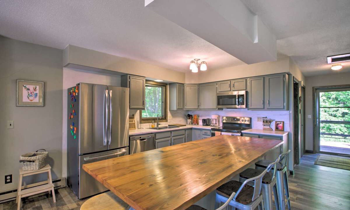 Photo of Kitchen in Remer