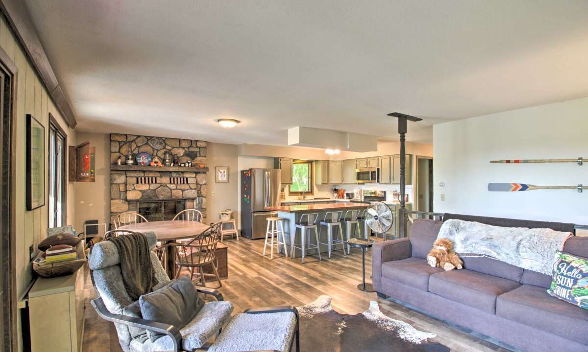 Photo of Livingroom in Remer