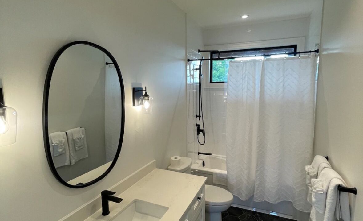 Photo of Bathroom in Valentia