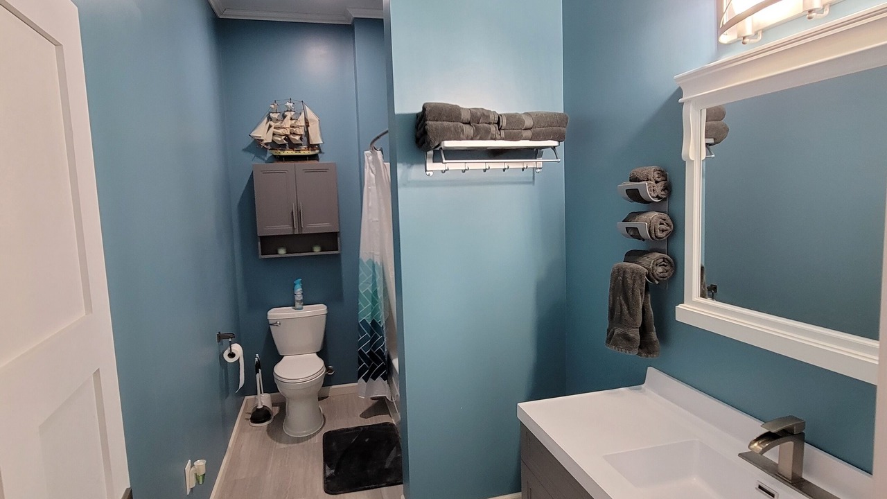 Photo of Bathroom in Longville