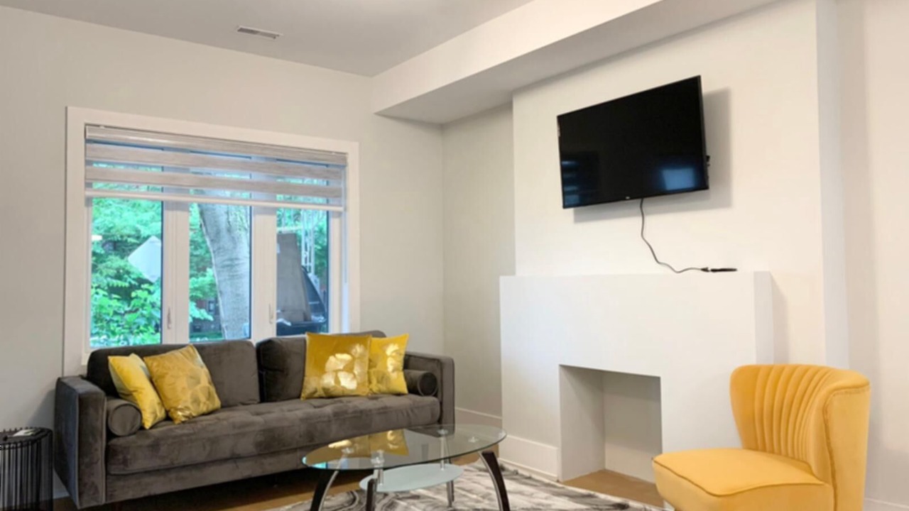 Photo of Livingroom in Little Italy