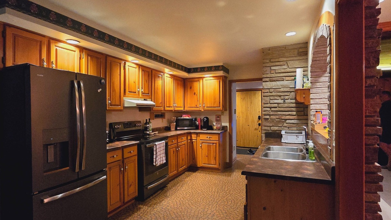Photo of Kitchen in Grand Bend